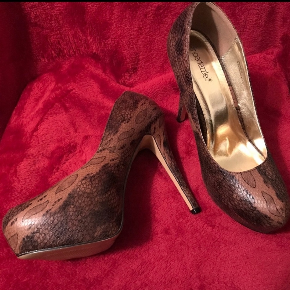 Leopard Platform - Picture 2 of 4